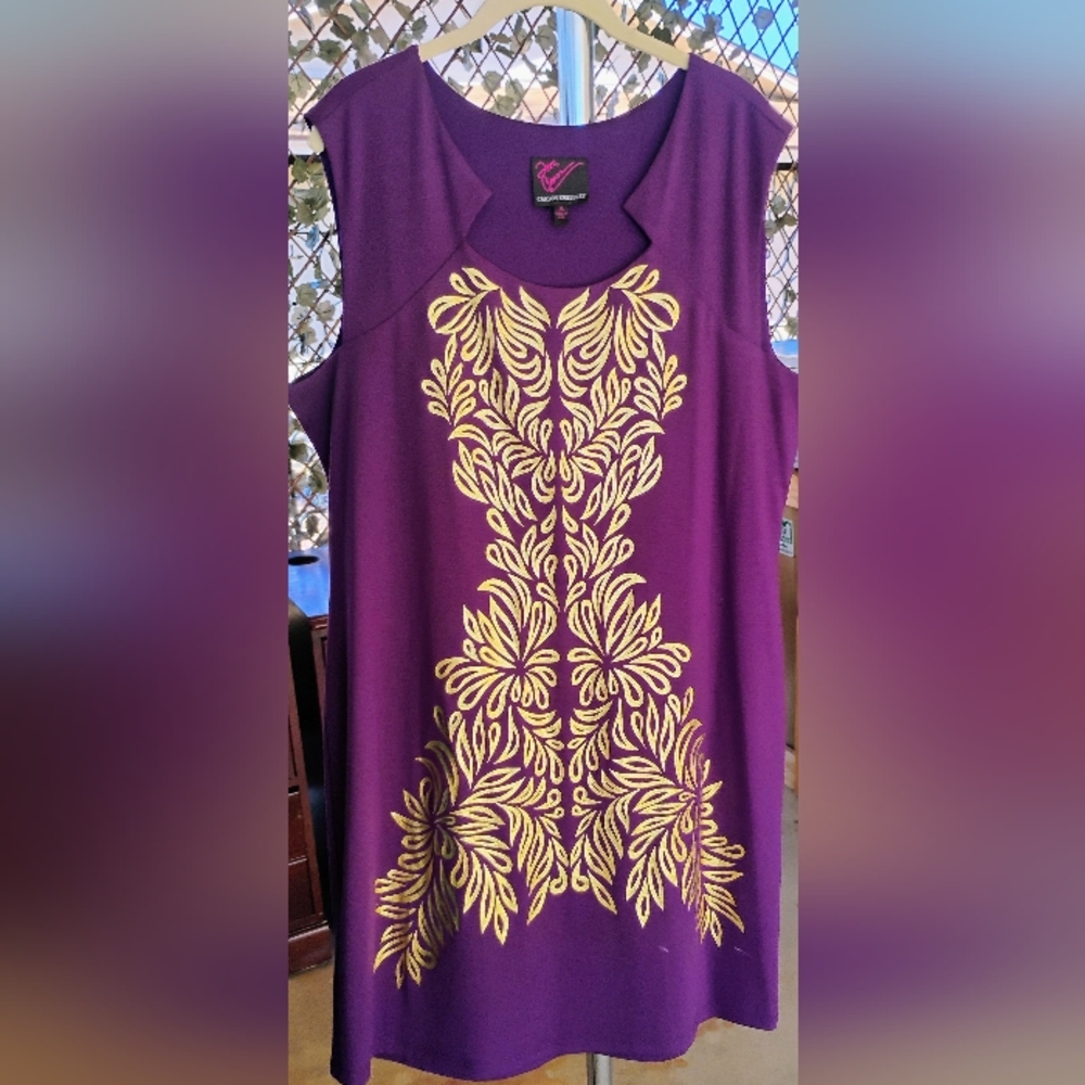 Sleeveless Purple Midi Dress with Gold Floral Detail - Vivid Comfort